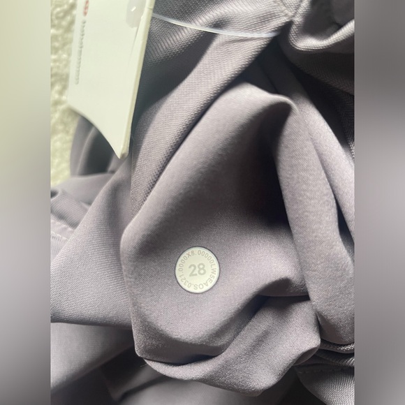 NWT Lululemon Warpstreme High-Rise 7/8 Jogger Size 28 - Picture 9 of 13